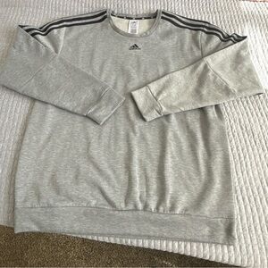 Adidas Men's XL Crewneck pullover sweatshirt in Gray